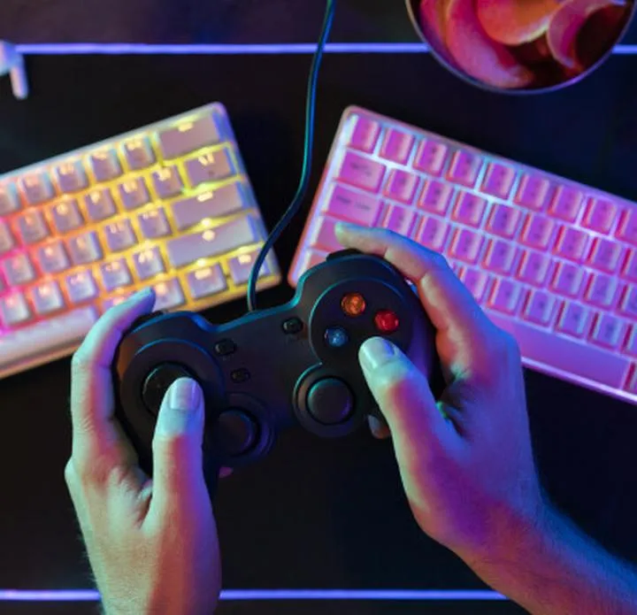 Odkrywając świat gier komputerowych – co warto wiedzieć?